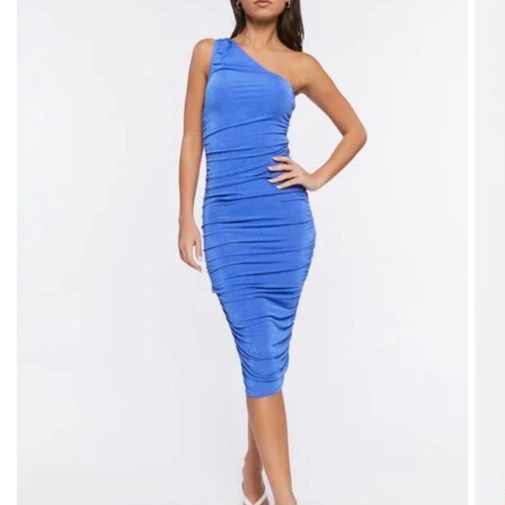 NWT / royal blue ruched dress